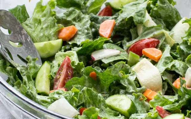 Alkaline Lettuce Salad