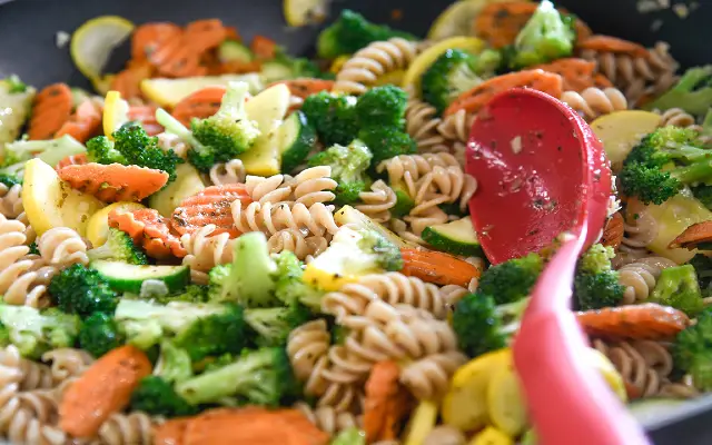 Make any Pasta Alkaline with Vegetables